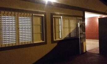 Imagem 2: Casa a venda no bairro do Presidente medice ao lado do Iguatemi e Assaí atacadista