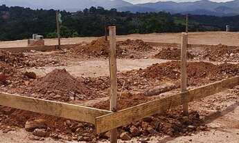 Imagem 2: Exelente Oportunidade - Lote de terreno com 2.500m² - Loteamento Fechado - Arujá - SP