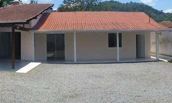 Imagem: Linda casa com amplo terreno - Velha Central