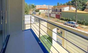 Imagem 2: Sobrado para venda possui 155 metros quadrados com 3 quartos em Setor Gentil Meireles - Go