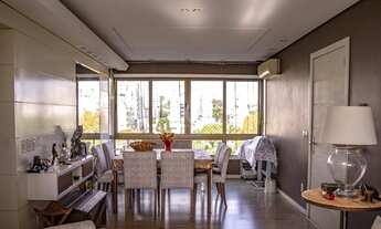 Imagem 2: Porto Alegre - Apartamento Padrão - São João