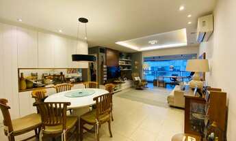 Imagem 2: Apartamento para venda possui 160 metros quadrados com 4 quartos em Icaraí - Niterói - RJ