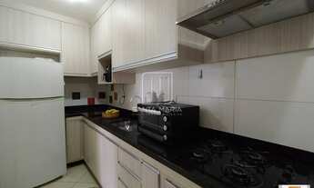 Imagem 3: Apartamento (tipo - padrao) 2 dormitórios/suite, cozinha planejada, em condomínio fechado