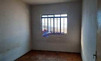 Imagem 5: Casa com 2 dormitórios para alugar, 10 m² por R$ 450,00/mês - Fabrício - Uberaba/MG