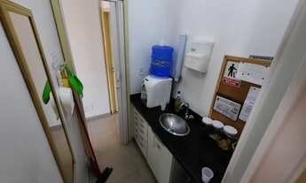 Imagem 2: Alugo sala comercial no Parque 10