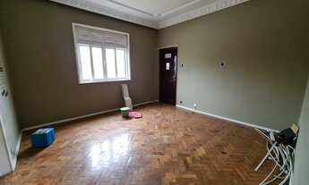 Imagem 2: Apartamento para venda com 2 quartos, sala, cozinha, banheiro e área se serviço