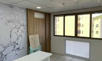 Imagem 2: Consultório para aluguel tem 35 metros quadrados em Tijuca - Rio de Janeiro - RJ