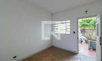 Imagem 4: Casa à Venda - Vila Prado, 2 Quartos, 240 m2