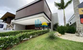 Imagem: Casa de Condomínio com 6 dorms, Centro