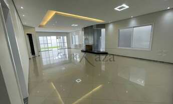 Imagem 2: Casa Condomínio - Urbanova - Condomínio Altos da Serra V - 4 Dormitórios - 375m²