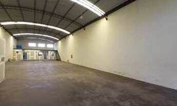 Imagem 5: Galpão/Depósito/Armazém para venda possui 2117 metros quadrados com 3 quartos