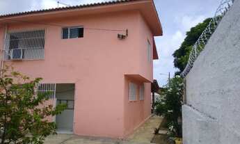 Imagem 7: Casa para venda com 450 metros quadrados com 3 quartos