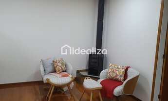 Imagem 2: Apartamento para Venda em Teresópolis, Várzea, 2 dormitórios, 1 suíte, 2 banheiros, 2 vaga