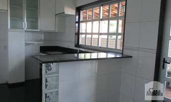 Imagem 7: Casa à Venda - Barreiro, 3 Quartos, 366 m²