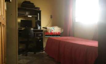 Imagem 5: Casa para venda tem 10 metros quadrados com 3 quartos em Centro - Itatiaiuçu - MG