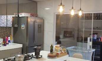 Imagem 4: CD 003, Maraponga, Condomínio Osvaldo Studart, Casa triplex, 04 quartos, porteira fechada