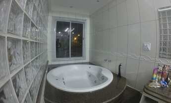 Imagem 4: Excelente 03 Suítes, 1.050m2, Piscina, Sauna, Rua 04 Vicente Pires, em Condomínio!