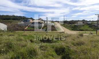 Imagem 3: Terreno de esquina, com 567,77 m², em área urbanizada, próximo à escola *SM-03TR