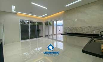 Imagem 7: Casa para Venda em Palmas, Plano Diretor Sul, 3 dormitórios, 3 suítes, 5 banheiros, 4 vaga