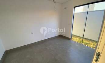 Imagem 3: Casa de condomínio térrea para venda tem 183 metros quadrados com 3 quartos