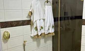 Imagem 3: Alugo apartamento em Icaraí, 2 quartos, sala, cozinha, dependência de empregada e garagem