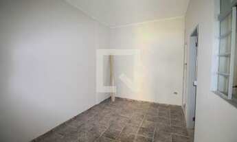 Imagem 2: Casa para Aluguel - Jardim Peri, 1 Quarto, 50 m2