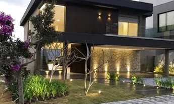 Imagem: Casa à venda, 4 quartos, 3 suítes, 6 vagas