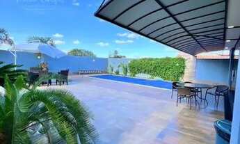 Imagem 4: Casa de condomínio térrea para aluguel possui 350 metros quadrados com 4 quartos