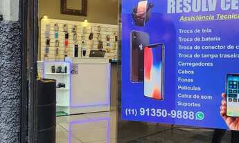 Imagem 2: Loja de acessórios e assistência técnica de celuar