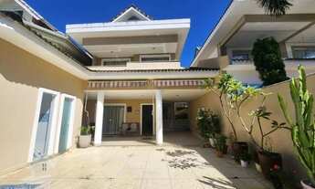 Imagem 4: Casa triplex à venda de 5 quartos, 235 m² por R$1.750.000 no Recreio dos Bandeirantes- Rio