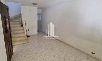 Imagem 2: Sobrado com 2 dormitórios e 2 vagas de garagem