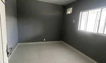 Imagem 4: Casa para venda possui 75 metros quadrados com 2 quartos em Itapuã - Salvador - Bahia