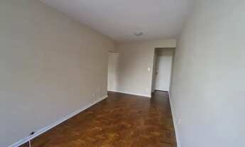 Imagem 2: Apto. 1 dt. c/ arm. sala para 2 ambientes grandes, cozinha, banheiro e área de serviço