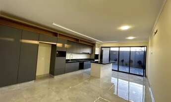 Imagem 3: Casa de condomínio para venda possui 287 metros quadrados com 3 quartos