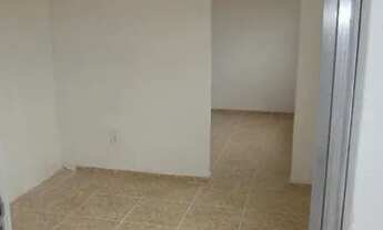 Imagem 2: Apartamento 55M2, 2 quartos, sala, cozinha e banheiro. Muito tranquilo seguro e ventilado