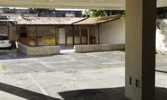 Imagem 2: Apartamento em Turiaçu, com 2 quartos, varanda e dependencia empregada