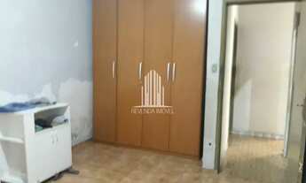 Imagem 4: Casa com 2 dormitórios, garagem e possibilidade de comércio na Rua Dias da Silva