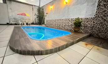 Imagem: Vende-se Casa com piscina no Bairro Altamira