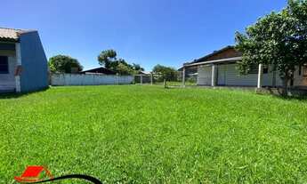 Imagem 3: ÓTIMA CASA DE ALVENARIA SEMI MOBILIADA!! A APROXIMADAMENTE 800m DO MAR!! LOCALIZADA NO BAI