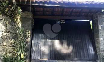 Imagem 6: Casa com 04 suítes, sala, cozinha, 05 banheiros, piscina , churrasqueira e garagem