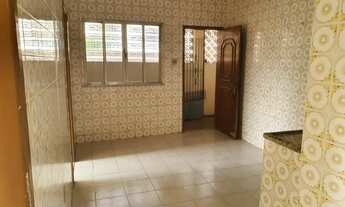 Imagem 2: Sobrado Residêncial - Frente para Rua