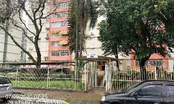 Imagem: PORTO ALEGRE - Apartamento Padrão - HUMAITA