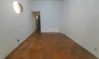 Imagem: Apartamento / Residencial / Centro