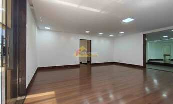 Imagem 4: Casa para aluguel, 5 quartos, 3 suítes, 4 vagas, Centro - Divinópolis/MG