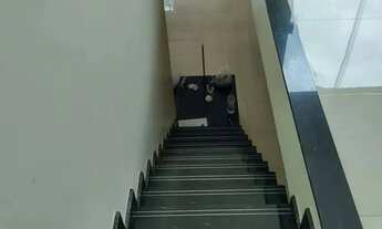 Imagem 6: Sobrado Casa de Rua com 5 Quarto(s) e 1 banheiro(s) à Venda, 235.00 por R$ 680000.00 no se