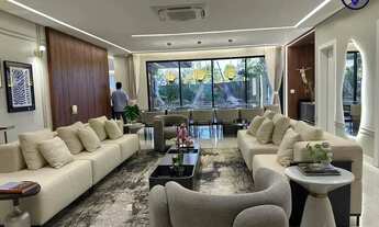 Imagem 4: Casa de Alto Padrão à Venda no Jardins do Lago