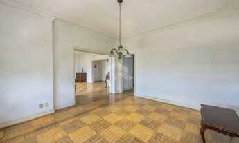 Imagem 5: Apartamento de 171m2, living em 2 ambientes, sacada, 3 dormitórios, sendo 2 suítes