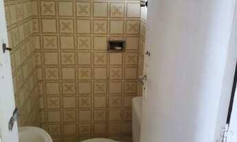 Imagem 2: Quarto para solteiro(a