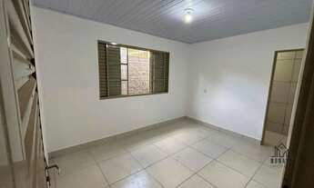 Imagem 2: Casa com 4 dormitórios para alugar, 122 m² por R$ 1.400,00/mês - Setor Palmares - Trindade