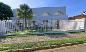 Imagem: Sobrado à venda e para alugar em Campinas